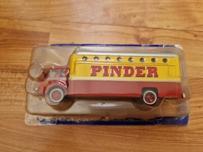 Ixo altaya 1/50 Jean Pinder Circo Camion Renault R4220 Faineant Loges Camion - Immagine 1 di 4