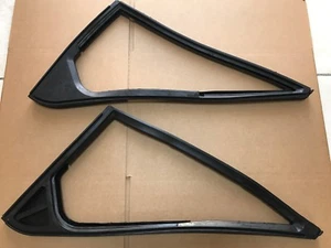 Range Rover Classic Quarter Light/Ventilator Seal 2 Door - Picture 1 of 1