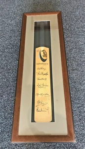 Richie Benaud signed Cricket Bat Australia & England Capts/Legends - Picture 1 of 5