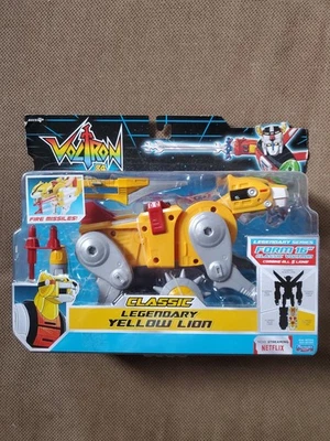 YELLOW LION PLAYMATES VOLTRON CLASSIC 84 LEGENDARIO 2017 FIGURA COMBINADA NETFLIX Foto 1 de 2
