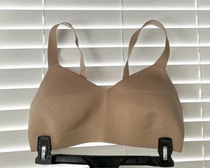 LULULEMON Bra - Size 36D - Wireless - Med Support - Lightly Lined - Beige - Picture 1 of 4
