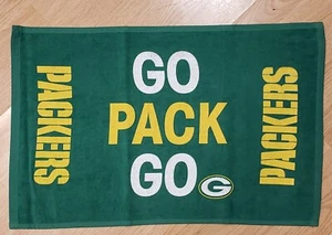 GREEN BAY PACKERS RALLY TOWEL "GO PACK GO" OFFICIALLY LICENSED BRAND NEW - Picture 1 of 2