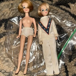 Topper Dawn Dolls Two Blonde Dolls Vintage 1970’s Hard To Find - Picture 1 of 7
