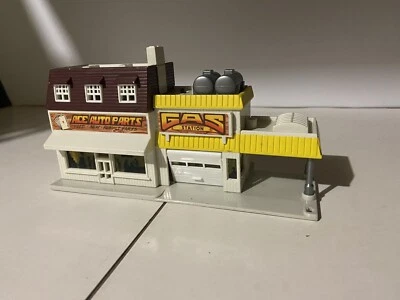 1989 MICRO MACHINES  CITY SCENES - ACE AUTO PARTS GAS STATION - Image 1 of 4