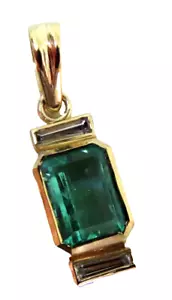 Colgante de esmeralda con diamantes, en oro 18 cts - Imagen 1 de 9