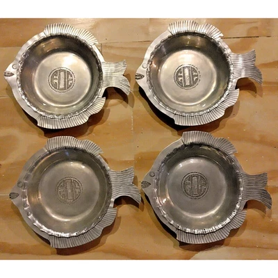 Pewter 8" Fish Shaped Pans w/Glass Round 6" Pyrex Ovenware Inserts Set Of 4 Rare - Image 1 of 4