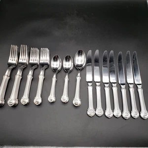Wallace Napoleon Bee 18/10 Stainless Flatware Set 44 Pc France Style Pattern - Picture 1 of 14