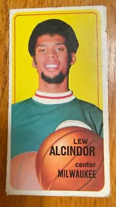 Lew Alcindor 1970-71 Topps Milwaukee Bucks Kareem Abdul-Jabbar Lakers HOF #75 - Picture 1 of 6