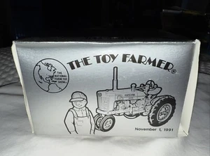 Ertl McCormick Farmall Diesel Tractor 1991 Nat'l Farm Toy Show 1/43 #4263MA B24 - Picture 1 of 13