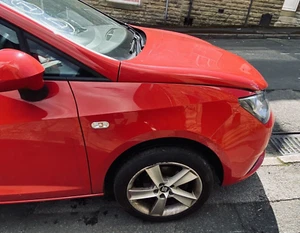 (2014) SEAT IBIZA 6J MK4 TOCA DRIVERS FRONT WING OSF RIGHT IN RED LS3H - Picture 1 of 4