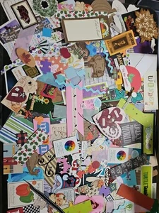 135 pezzi Ephemera Mystery Junk Journaling Crafting scrapbooking media misti - Foto 1 di 15