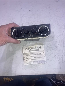 READ 1992-1997 BMW 328 325 M3 CLIMATE CONTROL PANEL 64111387354 - Picture 1 of 9