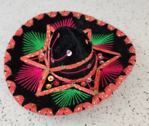Cappello messicano Sombrero Mariachi mini piccolo velluto paillettes nero giocattolo bambola accessorio - Foto 1 di 4