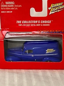 Johnny Lightning 1:64 Scale Woodys & Panels 1940 Ford, Blue - Picture 1 of 12