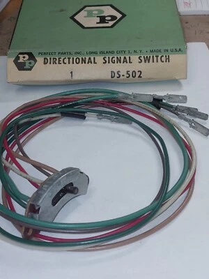 INTERRUPTOR DE SEÑAL DIRECCIONAL DS-502 Piezas Perfectas PP NOS Foto 1 de 4