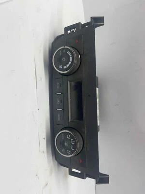 Cadillac DTS 2007 2008 2009 2010 2011 calefacción control de aire acondicionado Foto 1 de 4