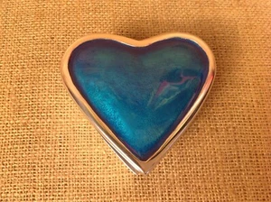 Decorative Blue enamel Heart shaped polished Aluminium Trinket pill box - Picture 1 of 15