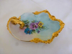 Small VTG Hand Painted Pansy Dish, Bon Bons, Pins - Picture 1 of 4