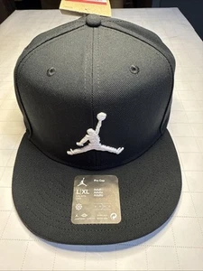 Nike Air Jordan Jumpman Pro Cap Adulto Unisex Cappello Flatbill Nero Taglia L/XL (nuovo con etichette) - Foto 1 di 13