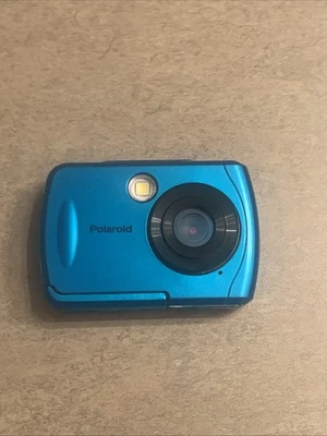 Vintage Polaroid ISO 48 Digital Camera. Flash Worked When Tested No Card Or Case - Image 1 of 4