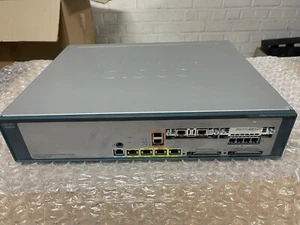 CISCO UC560-BRI-K9 VoIP GATEWAY ROUTER With VIC2-2BRI-NT/TE Modul - Afbeelding 1 van 3
