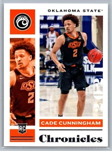 2021 Panini Chronicles Draft Picks Cade Cunningham #1 Pallacanestro Oklahoma - Foto 1 di 2