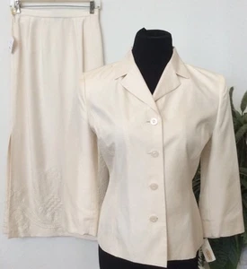 NWT Talbots WMNS Cream 100% Silk 2 Piece Multi-Occasion Skirt Suit Sz 4 Ret.$158 - Picture 1 of 12