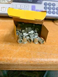 LAWSON 51673 LARGE FLANGE DIAMOND GRIP NUTSETS 1/4-20 box of 25 - Picture 1 of 5