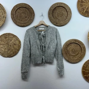 NUEVO Cárdigan Suéter Pequeño Beige Botánica Gris Mohair Tejido Corbata Frontal Recortado - Imagen 1 de 6