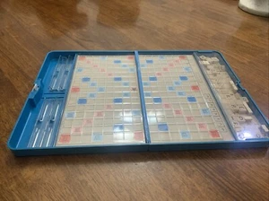 Vintage 1977 Scrabble Travel Game w/ Case No. 52 - Picture 1 of 6