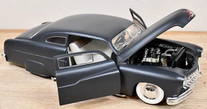 Modellino vintage scala 1:18 ERTL 195 I Mercury piatto nero gessato pressofuso lungo 11" - Foto 1 di 21