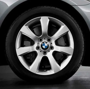 4 Orig BMW Winterräder Styling 330 245/45 R18 100V 5er F10 F11 6er F12 F13 F06 6 - Bild 1 von 3