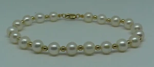 Freshwater White Pearl Bracelet with 14k Gold Filled Beads & Clasp - Picture 1 of 4