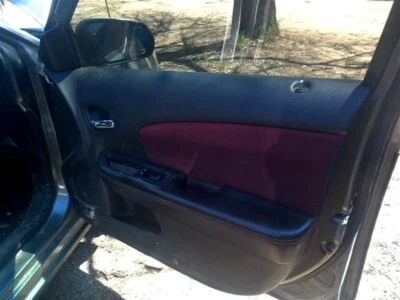 Panel de moldura de puerta delantera Avenger 2012 162331 Foto 1 de 3