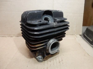 Genuine Stihl 044 & MS440 Chainsaw Straight-Fin 50mm Cylinder - Picture 1 of 8