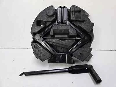 Kit de herramientas de gato de emergencia de neumático de repuesto Lincoln MKC 2015-2019 espuma OEM pieza genuina Foto 1 de 4