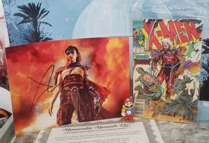 Anya Taylor Joy Autograph COA Mario Mini Figure X-Men Comic Book - Picture 1 of 4