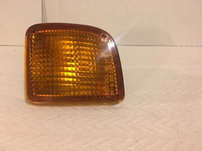 Toyota Tacoma 1997 1998 1999 2000 lado del conductor señal de giro izquierda lente carcasa Foto 1 de 4