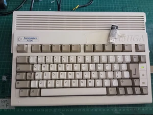 Commodore Amiga 600 3.2 rom i PiStorm plus Gotek | Recapped - Zdjęcie 1 z 8