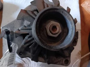 Alternator BUICK ROADMASTER 91 92 93 - Picture 1 of 3