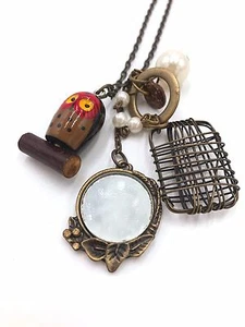Xmas Vintage antique nightowl pearl mirror flower button necklace pendant winter - Picture 1 of 4