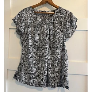 Liz Claiborne Career Top Black & White Pleated Ruffle Detail Polyester Sz Medium - Picture 1 of 8