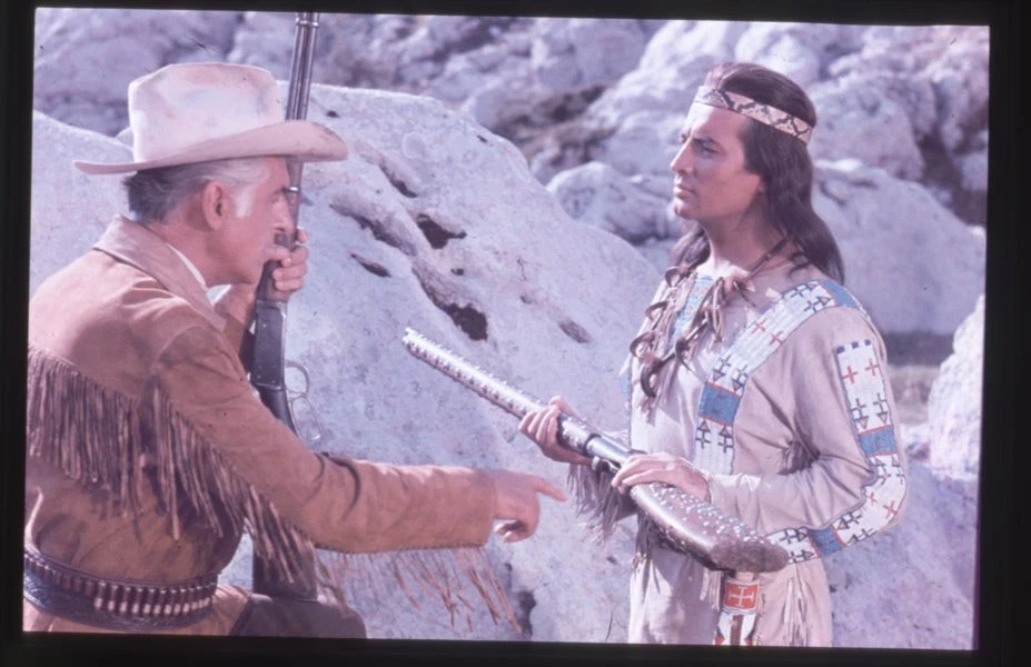 Amongst Vultures '64 Transparencia Original Stewart Granger Pierre Brice Winnetou Foto 1 de 1