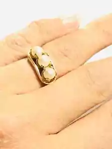 14K Yellow Gold Three Pearl Cocktail Ring Size 6 - Picture 1 of 4