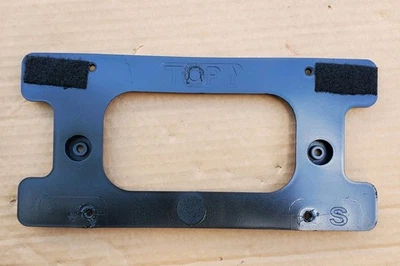 Land Rover Discovery 2 1999/04 soporte de matrícula trasero soporte de montaje OEM Foto 1 de 2