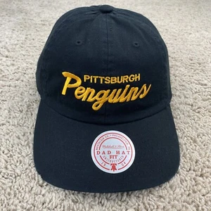 Sombrero de los Pittsburgh Penguins Mitchell & Ness Negro Correa Equipo Script Logo Papá Gorra - Imagen 1 de 8