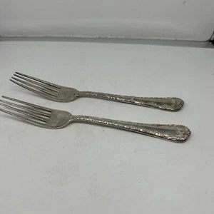 Lot 2 Enchanted Rose Dinner Forks Wm Rogers & Son Silverplate Replacement - Picture 1 of 6