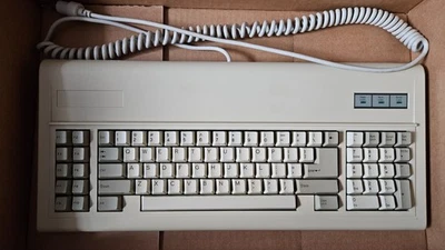 Vintage Maxi Switch 2186002 AT/XT keyboard, cleaned & tested - Image 1 of 4