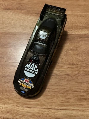 Thunder Valley Nationals 2002 Mustang Mac herramientas/carreras de acción Foto 1 de 4