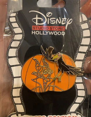 Prendedor DSSH DSF Villano Calabaza Maléfica Disney LE 400 Patada Lateral Diablo Halloween Foto 1 de 3